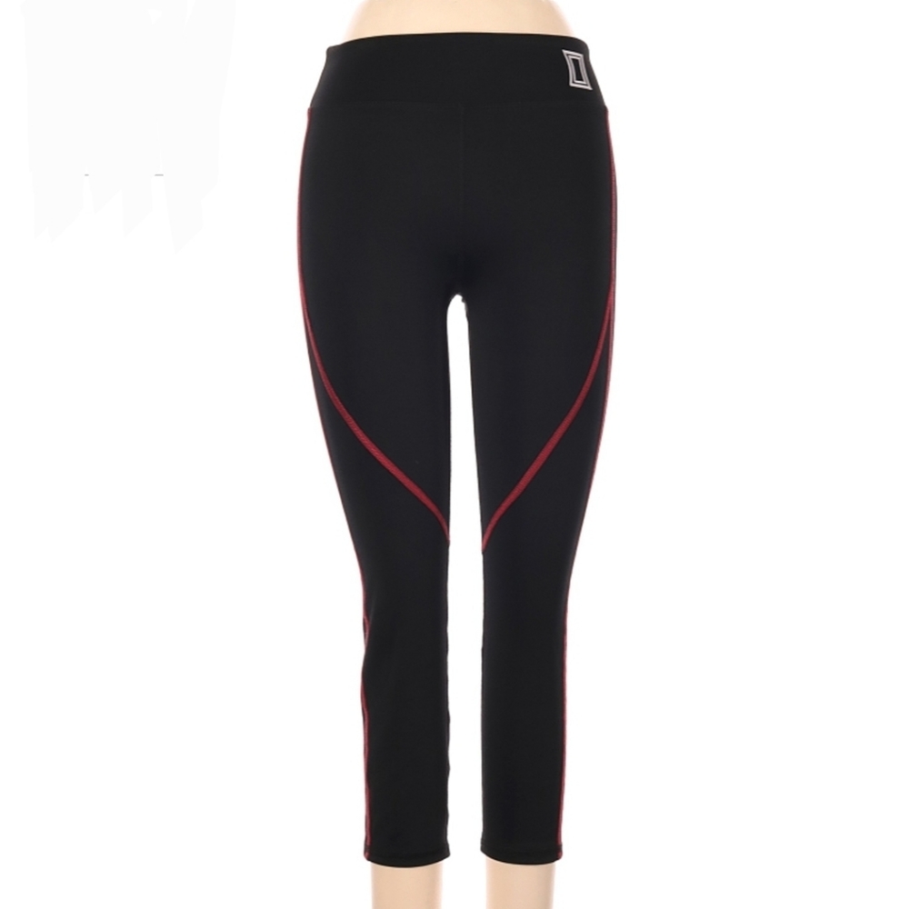 XS Marvel Her Universe capri leggings black & red Super Hero